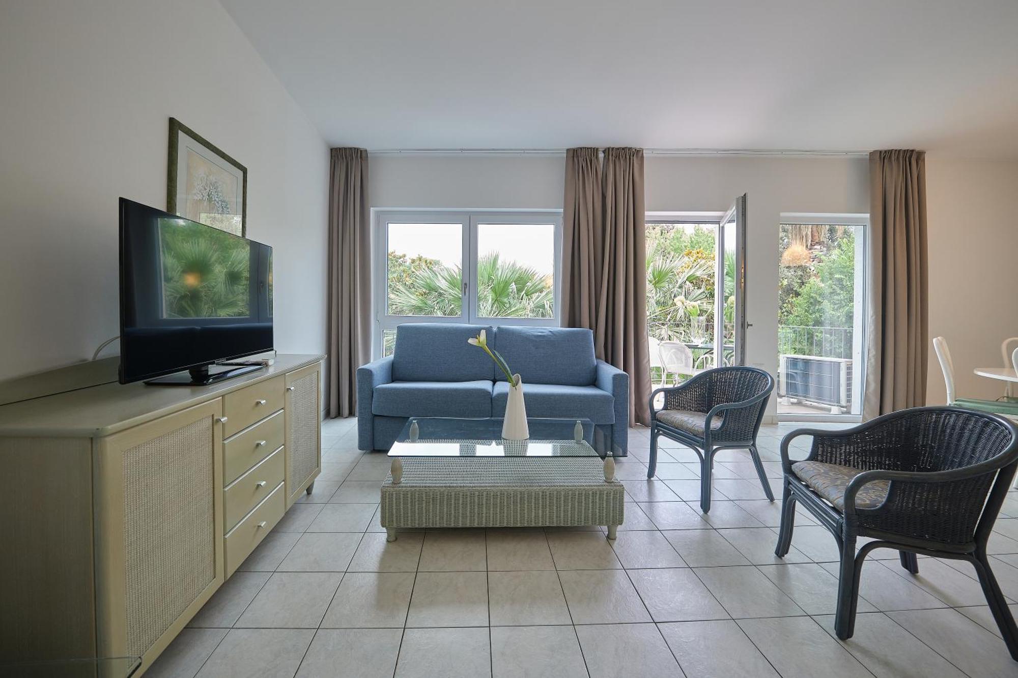 Front Lake Apartment Бардолино Екстериор снимка