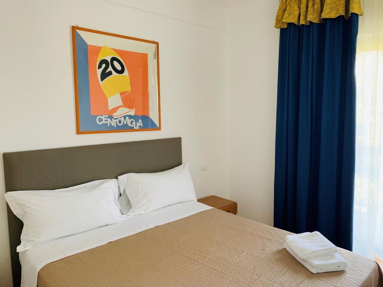 Front Lake Apartment Бардолино Екстериор снимка