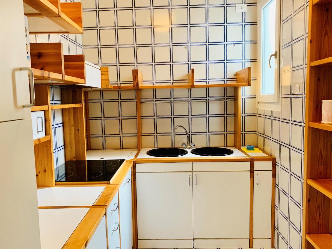 Front Lake Apartment Бардолино Екстериор снимка