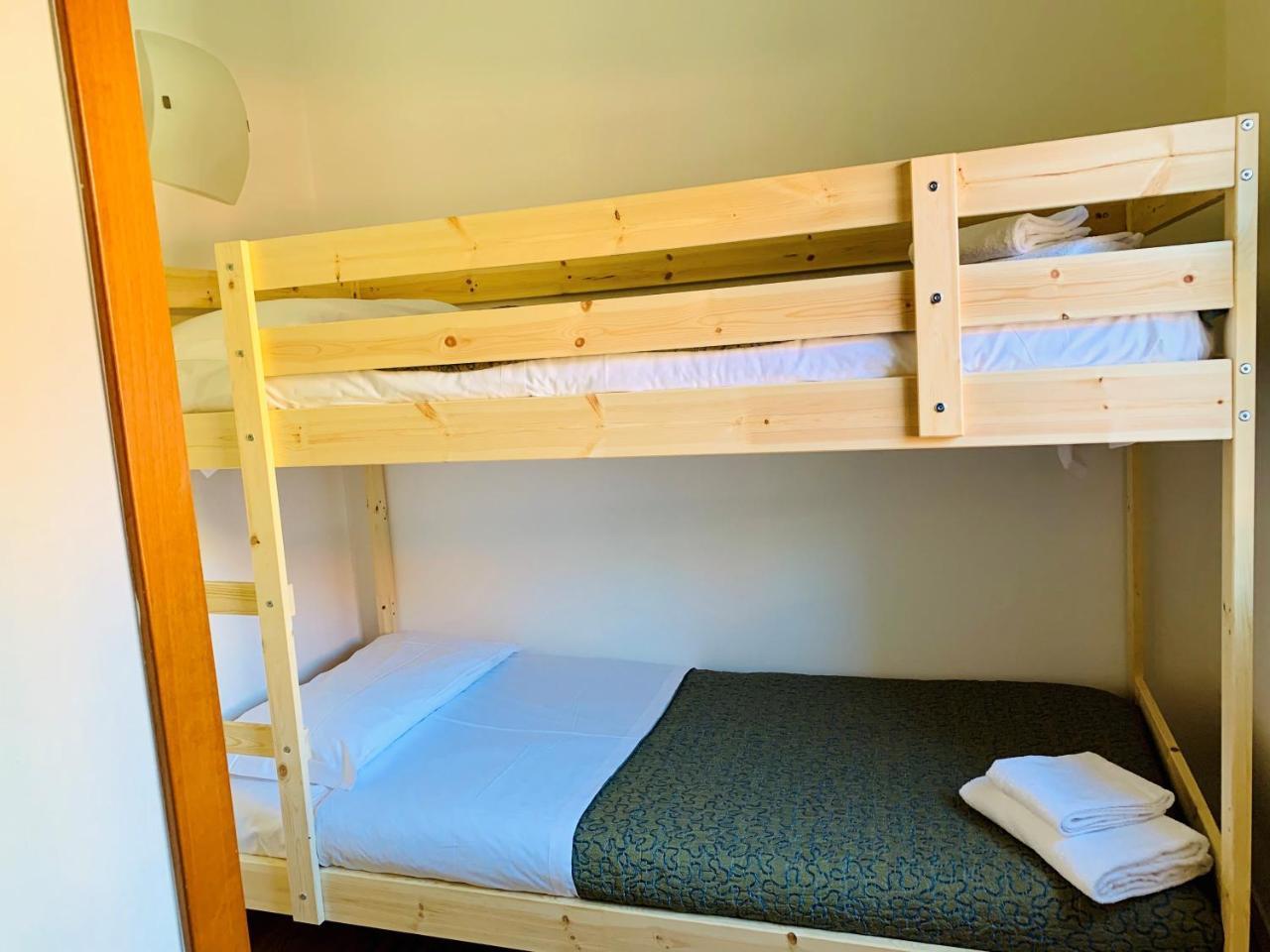Front Lake Apartment Бардолино Екстериор снимка