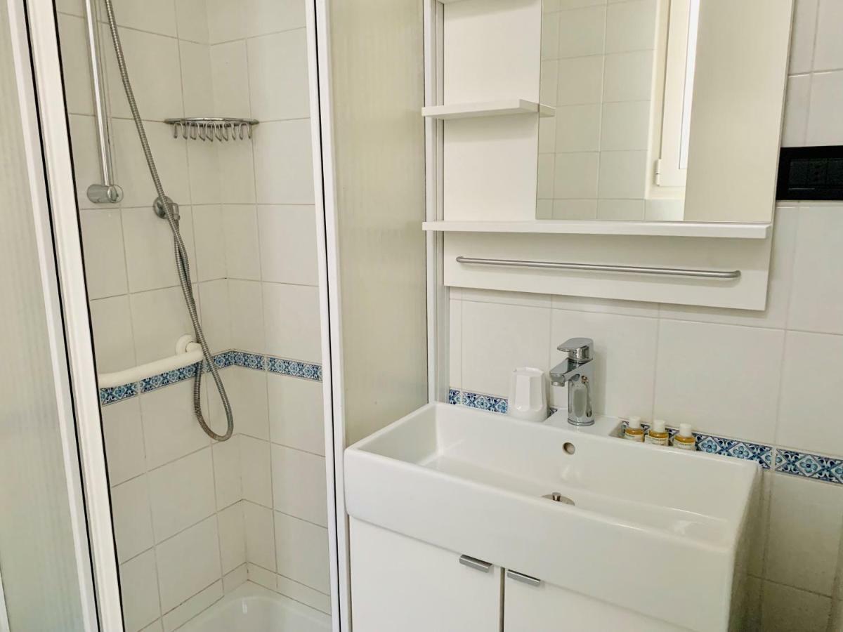 Front Lake Apartment Бардолино Екстериор снимка